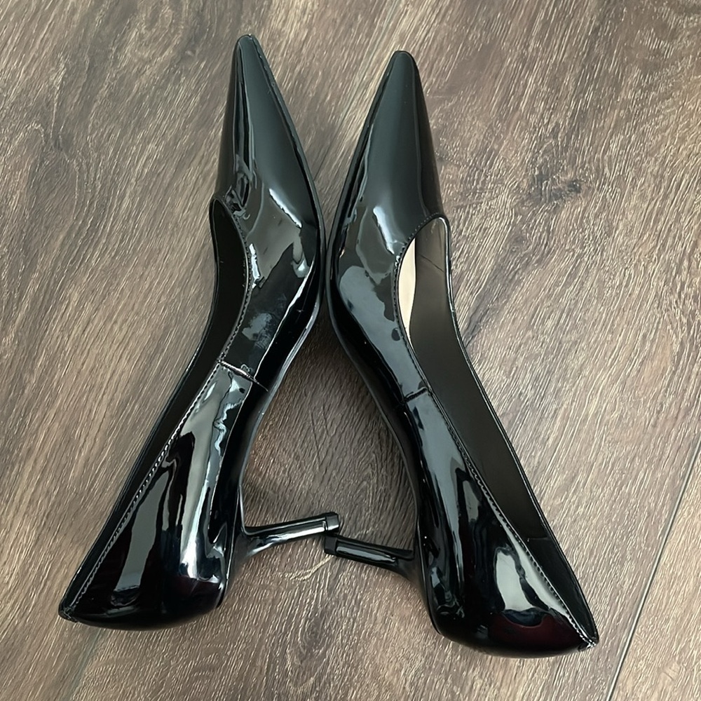 Marc Fisher Pump Size 7.5 - Picture 6 of 8